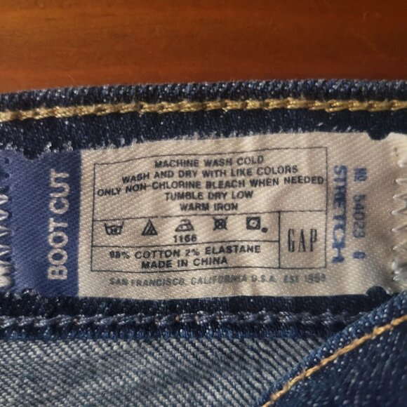 GAP Women's 1969 Med Wash Blue Bootcut Jeans - Size 2A - Picture 7 of 11